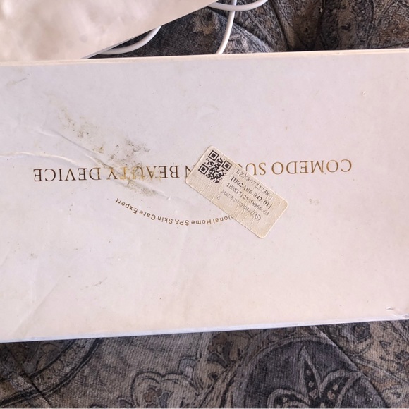 Pore cleaner never used, bought on Amazon - Picture 2 of 4